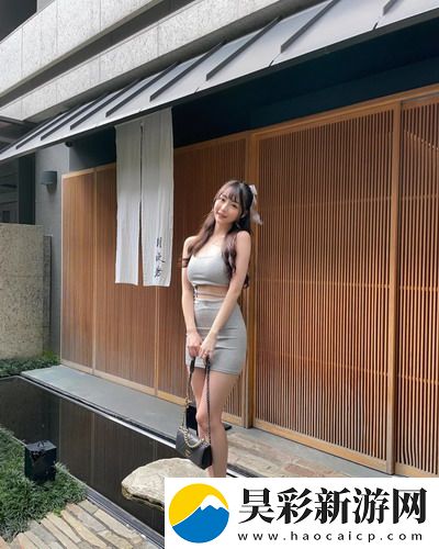 美丽儿媳在线观看免费第三季剧情大揭秘，网友热议不断！
